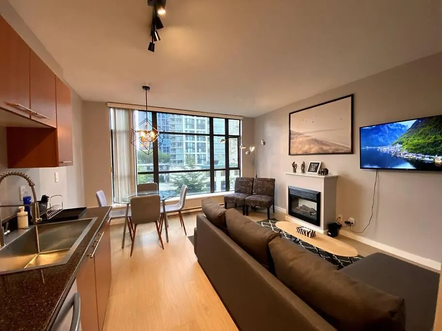 Entire Condo In Heart Of Downtown Vancouver